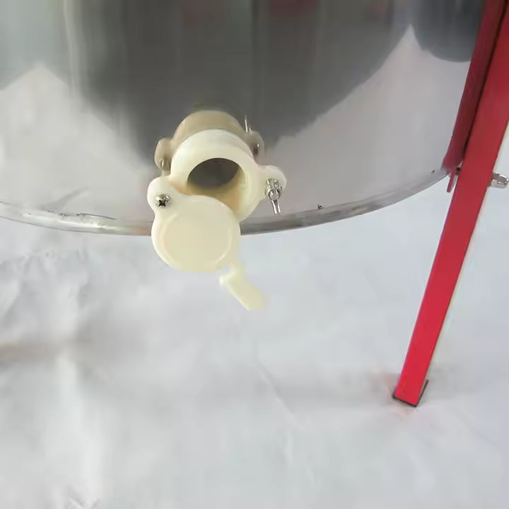 8-frame Manual Honey Extractor