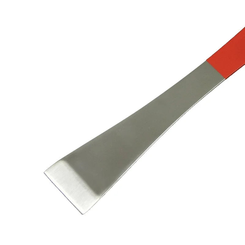Red Tool, Shorter