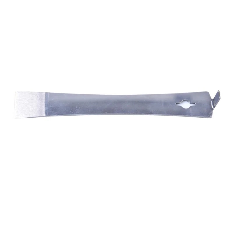 Tool with Short Hooks