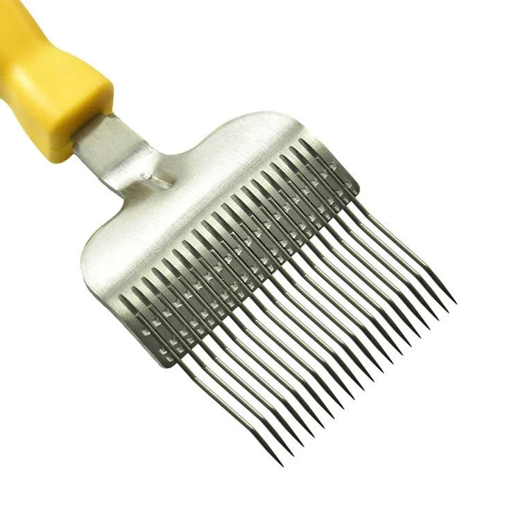 Uncapping Fork with 19 Needles