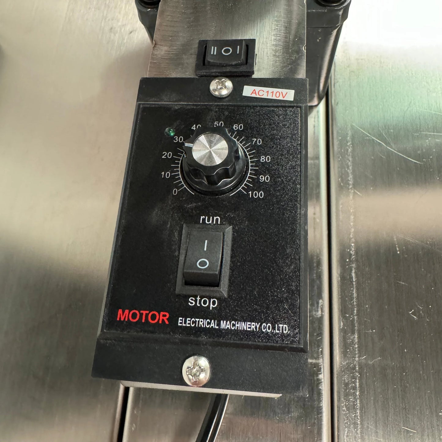 8-frame Electric Honey Extractor