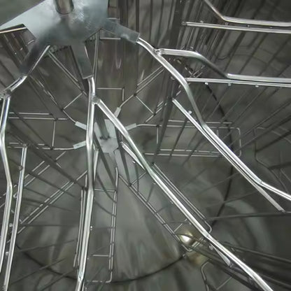 8-frame Manual Honey Extractor