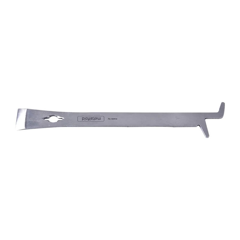 Tool with Short Hooks