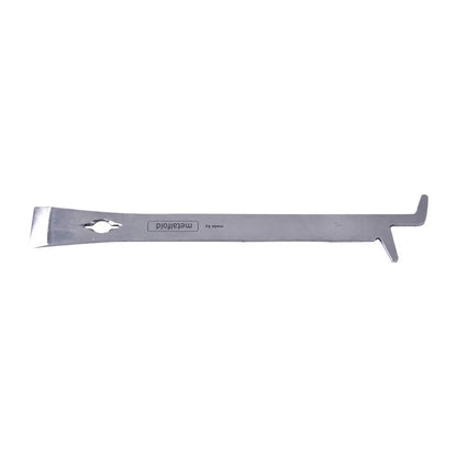 Tool with Short Hooks