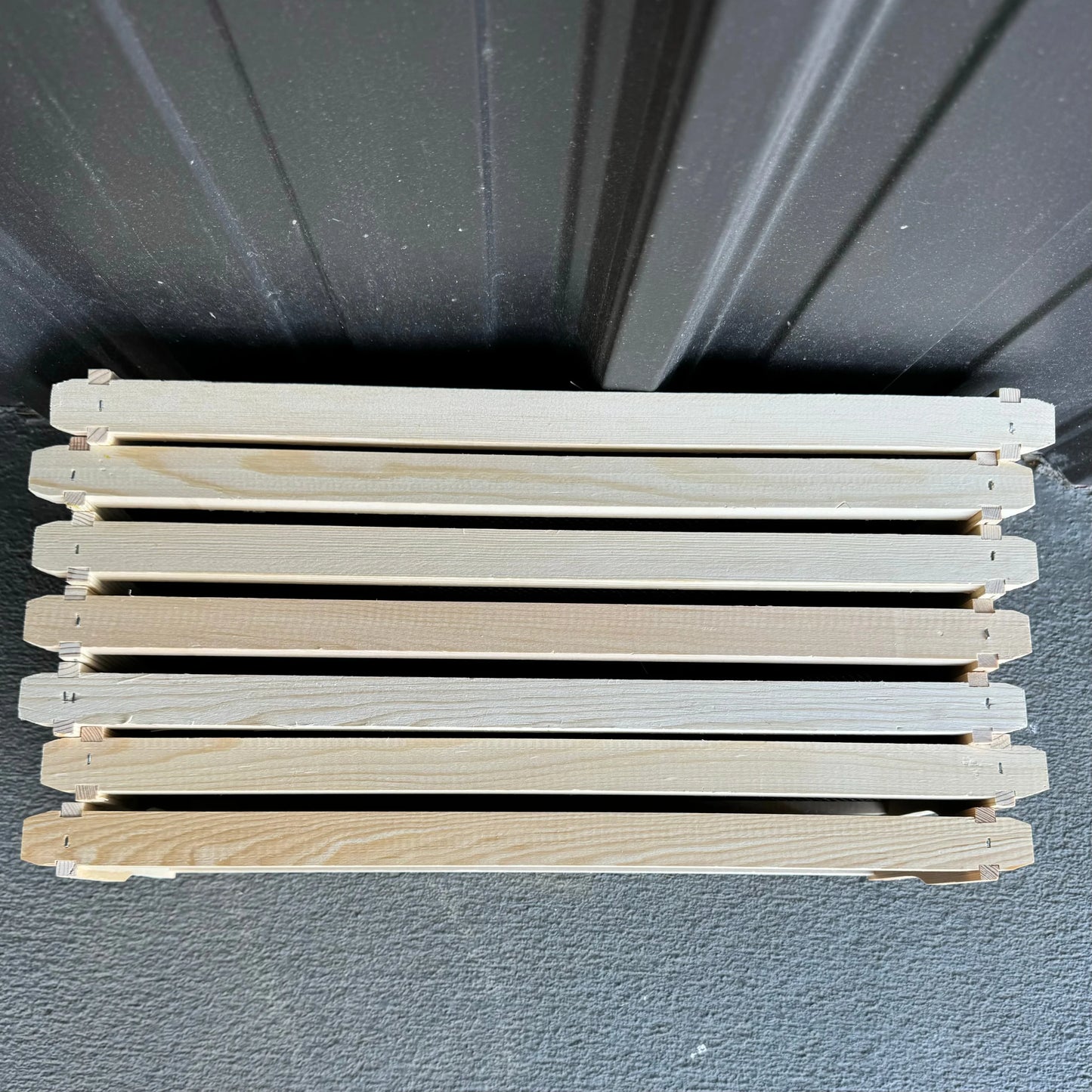 40 Triple Coated Medium Ready-to-go Frames (with black, plastic foundations)