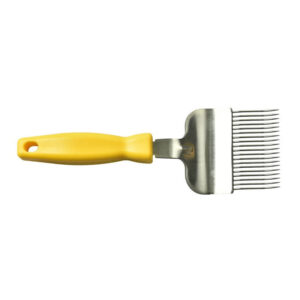Uncapping Fork with 19 Needles