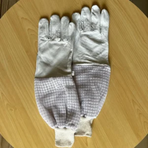 Short Sleeves Vented Gloves